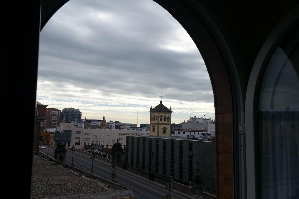 Alleanza, Puerta A Santa Cruz เซบีญา ภายนอก รูปภาพ