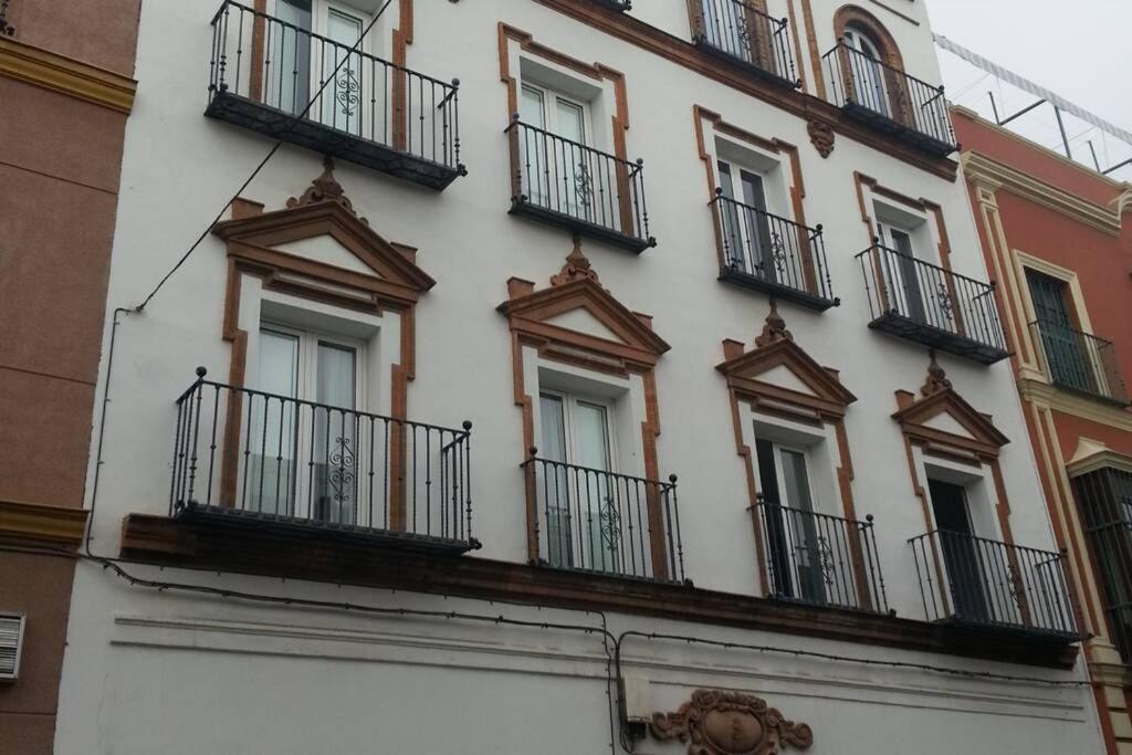 Alleanza, Puerta A Santa Cruz เซบีญา ภายนอก รูปภาพ